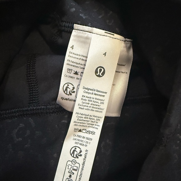 NWT Lululemon Align High Rise Short - Picture 2 of 5